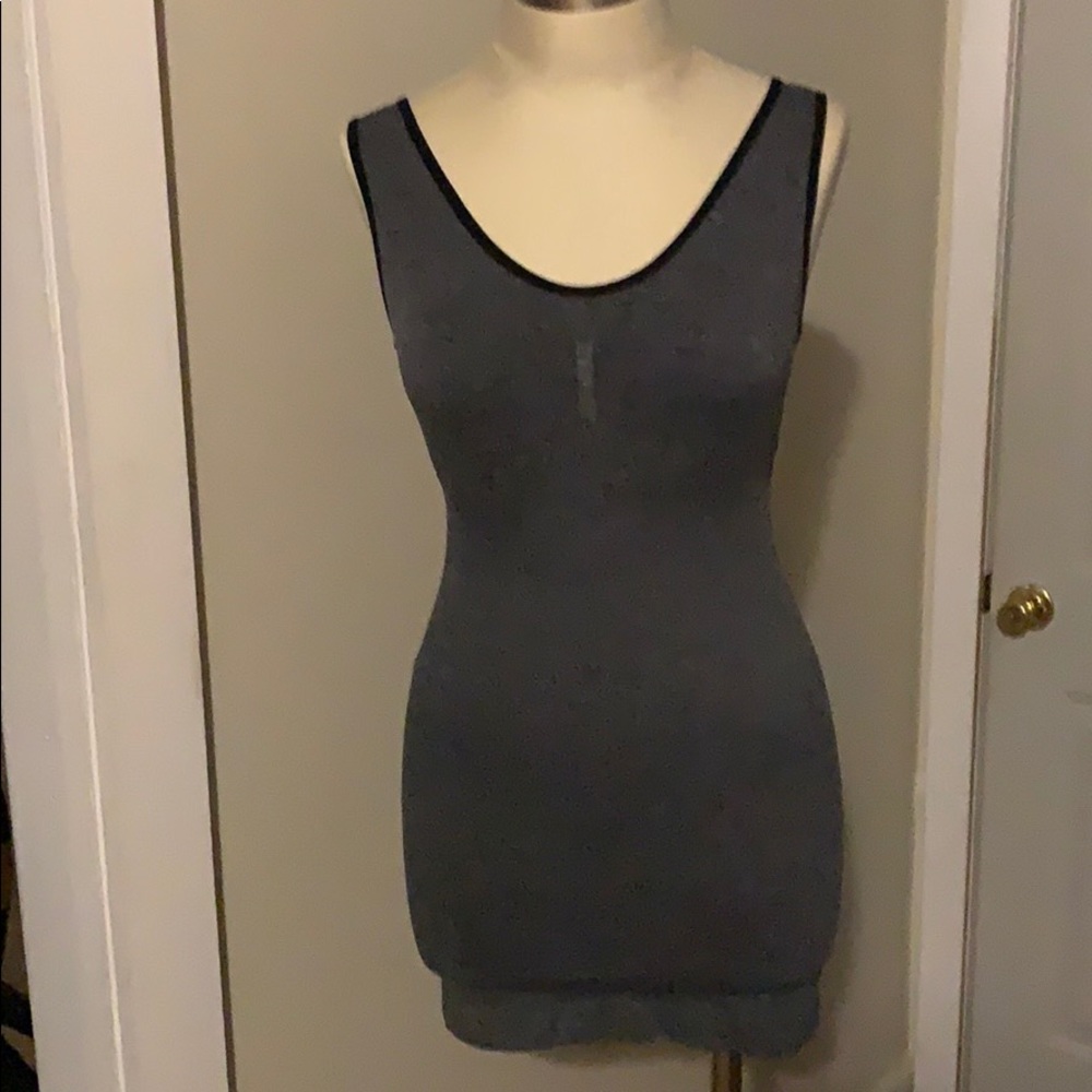Woman’s grey large camisole new no tags